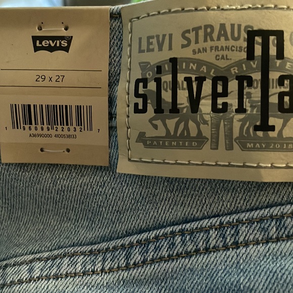 Levi’s Silver Tab high waisted mom jeans size 29 - Picture 5 of 5